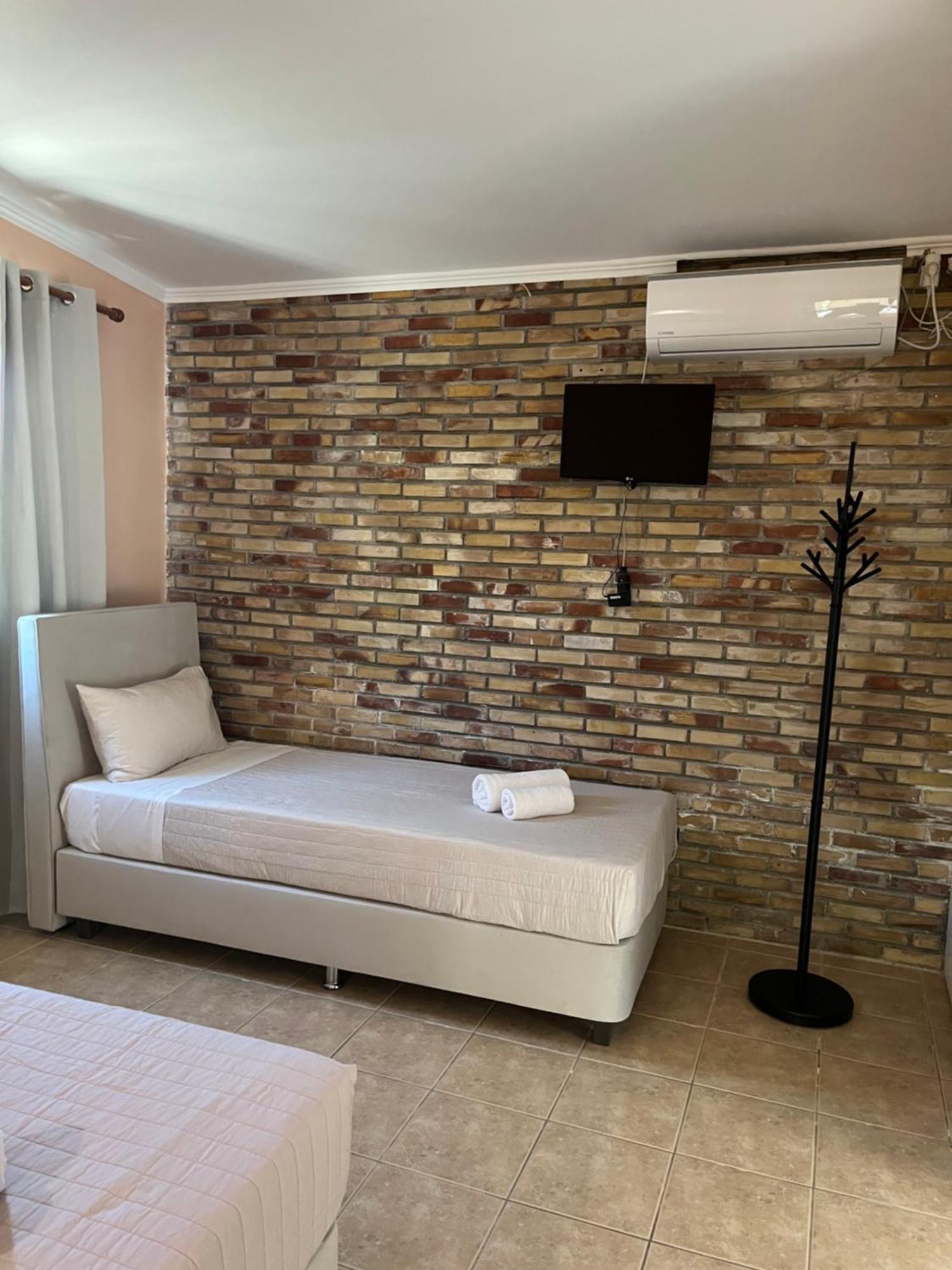 Artemis Vassilikos Aparthotel Vasilikí Екстериор снимка